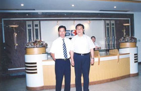 習(xí)近平視察潯興